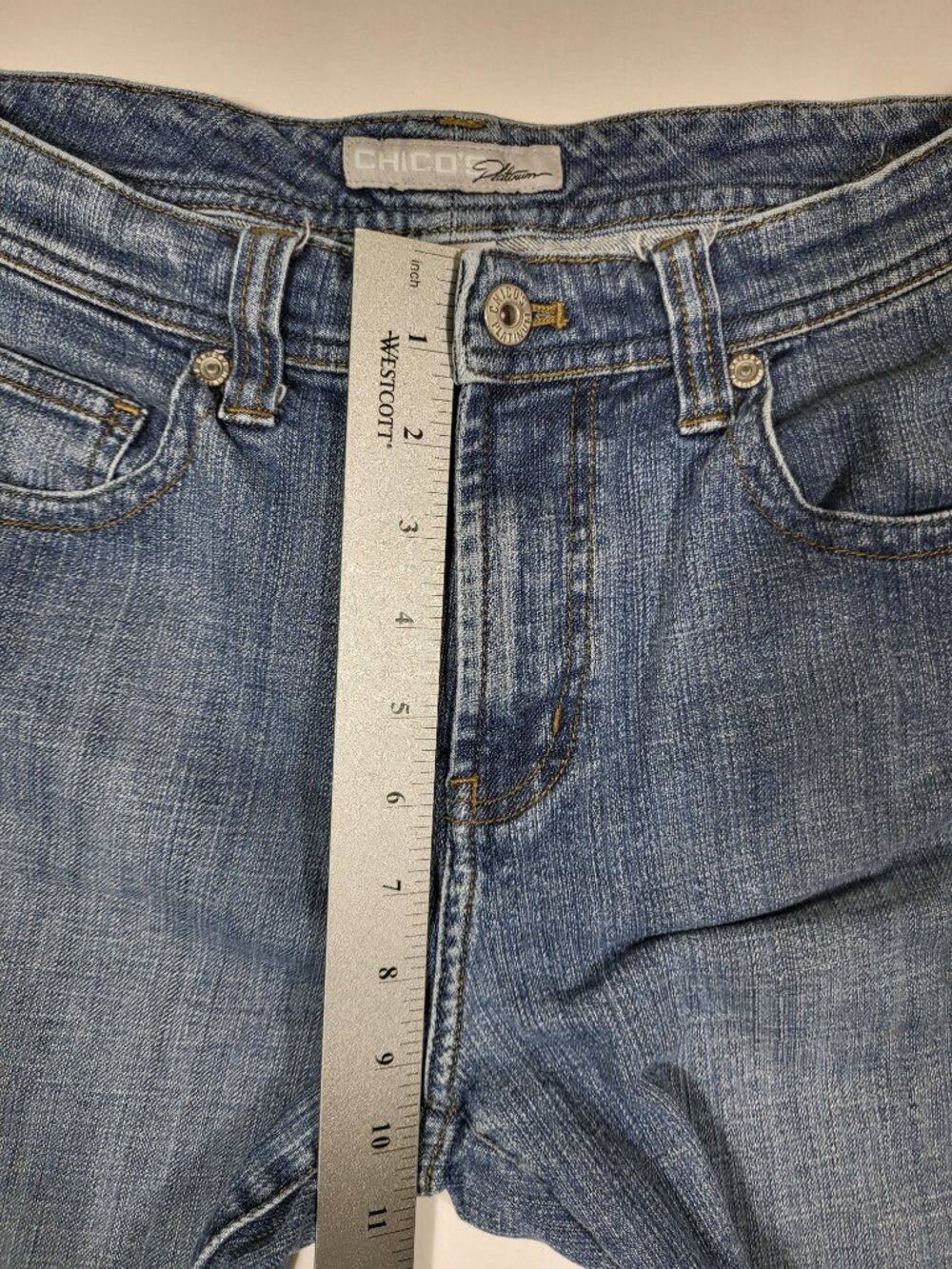 hico's Platinum Facet SH Jean Size 0 Short Blue Bootcut Stretch Denim - Picture 12 of 14